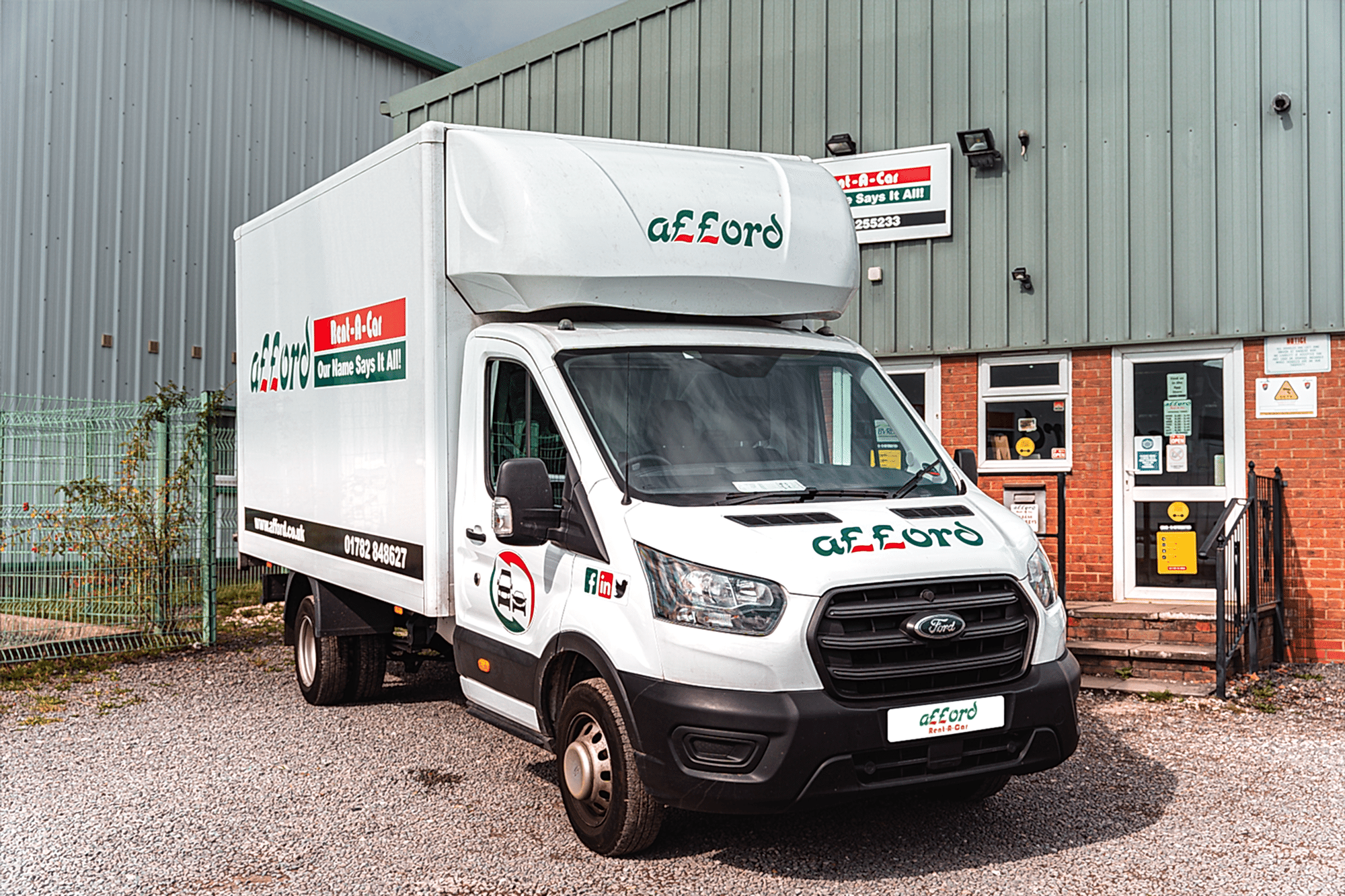 Large Van hire stoke-on-trent staffordshire, luton box van hire stoke-on-trent staffordshire, cheshire